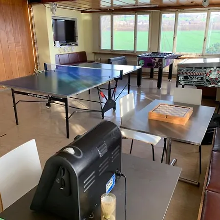 Schoenbrunnen 2* Münchenbuchsee