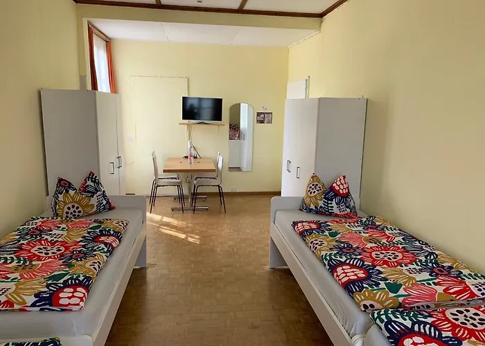 Schoenbrunnen 2* Münchenbuchsee