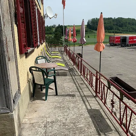 Pensjonat Schoenbrunnen Münchenbuchsee