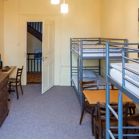 Schoenbrunnen 2* Münchenbuchsee