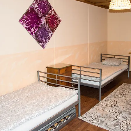 Pensjonat Schoenbrunnen 2*